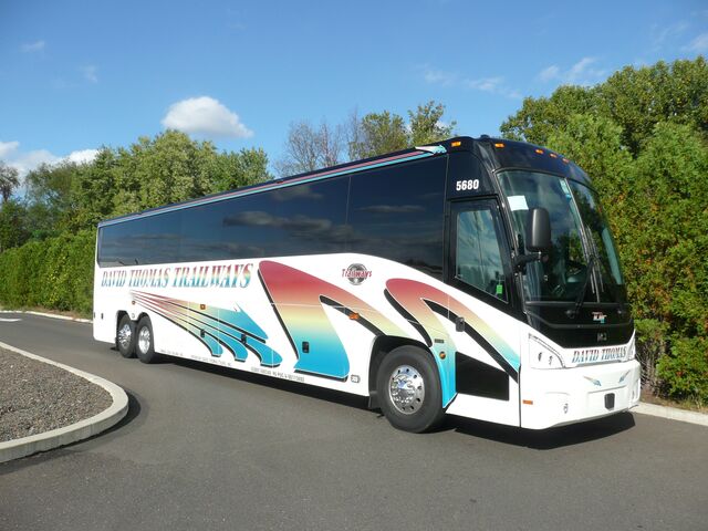 David Tours bus